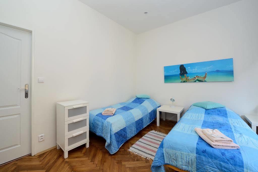 Apartment Konvikt Prag Exterior foto